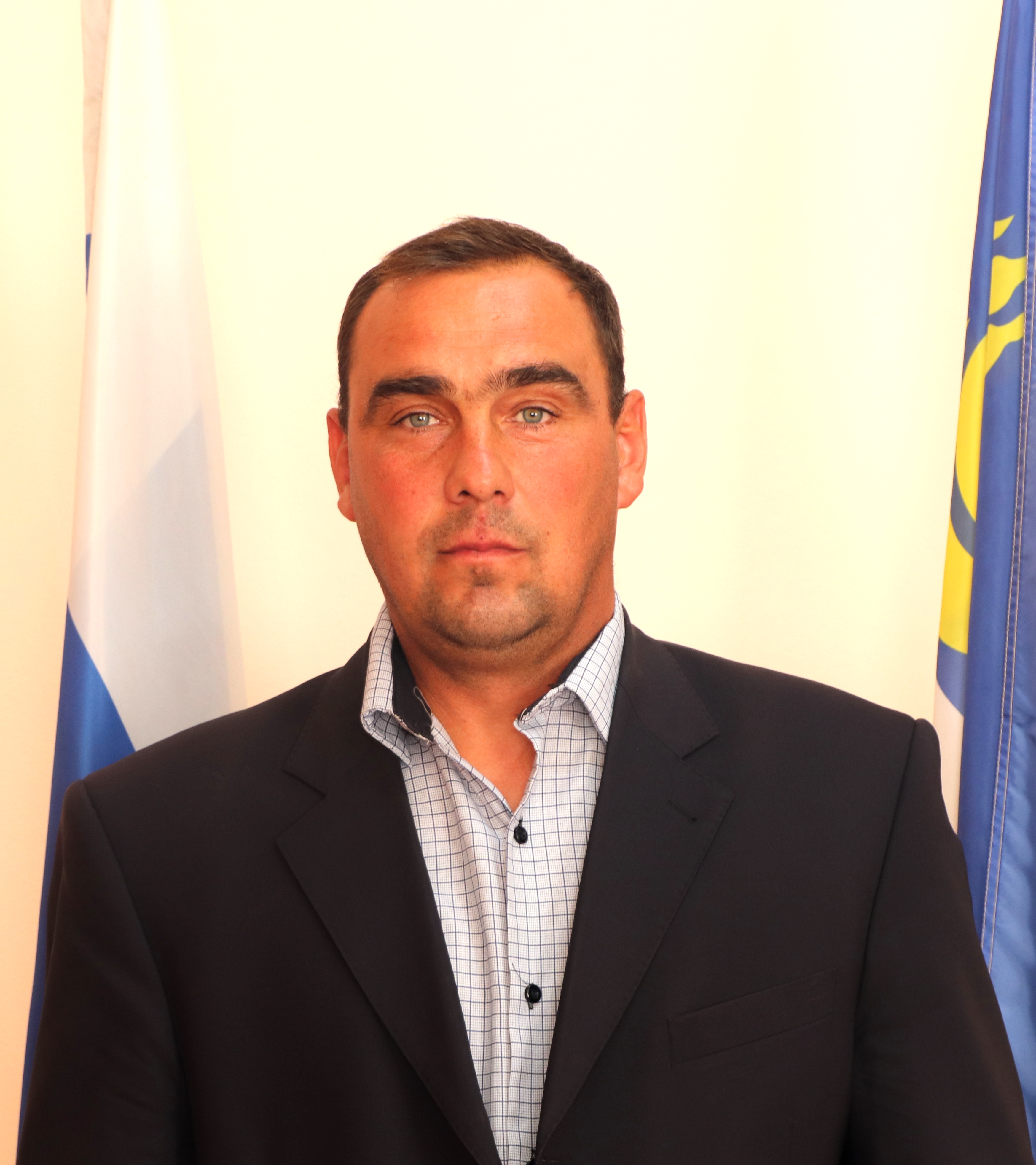 Ежов Александр Николаевич.