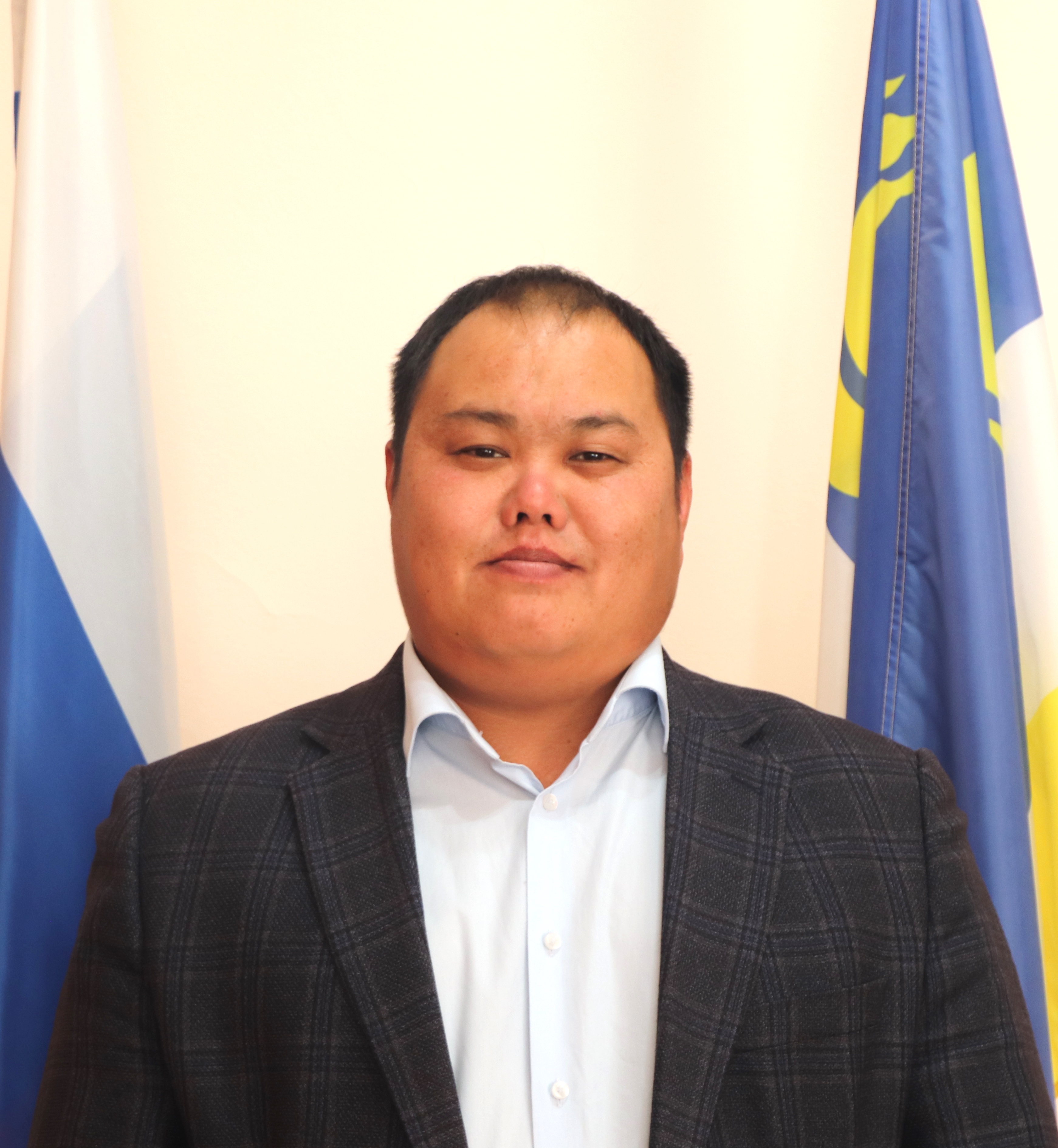 Данзанов Баярта Баирович.